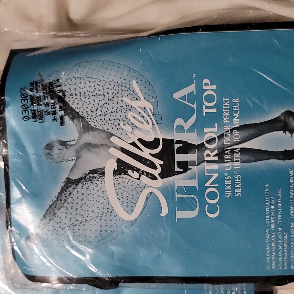Women Silkies‎ Ultra Control Top Large Navy pantyhose